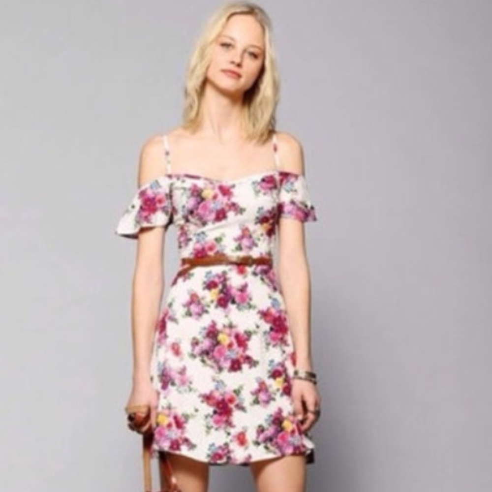 Urban Outfitters Off the Shoulder Floral Dress